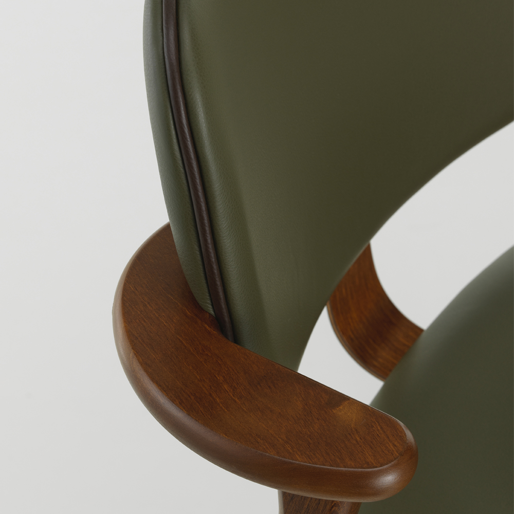 Walnut Stained Birch, Moss Leather, Coffee Piping