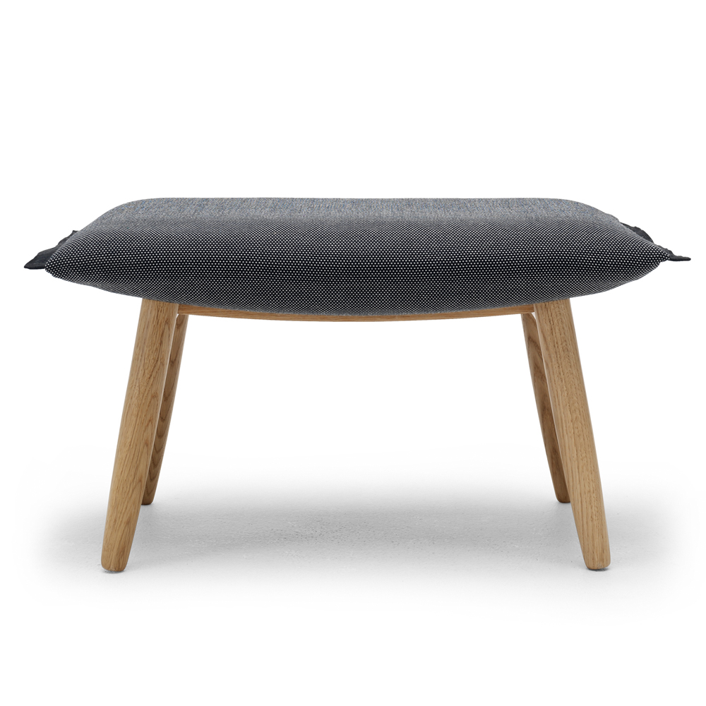 E015 Embrace Lounge