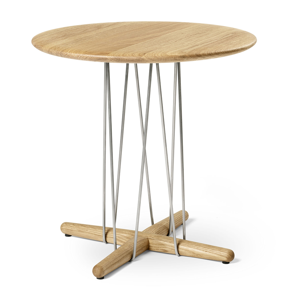 E021 Embrace Lounge Table