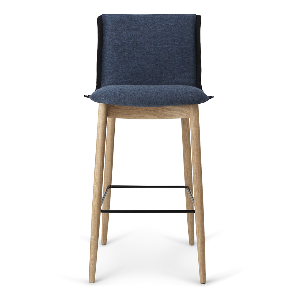 E006/7 Embrace Stool