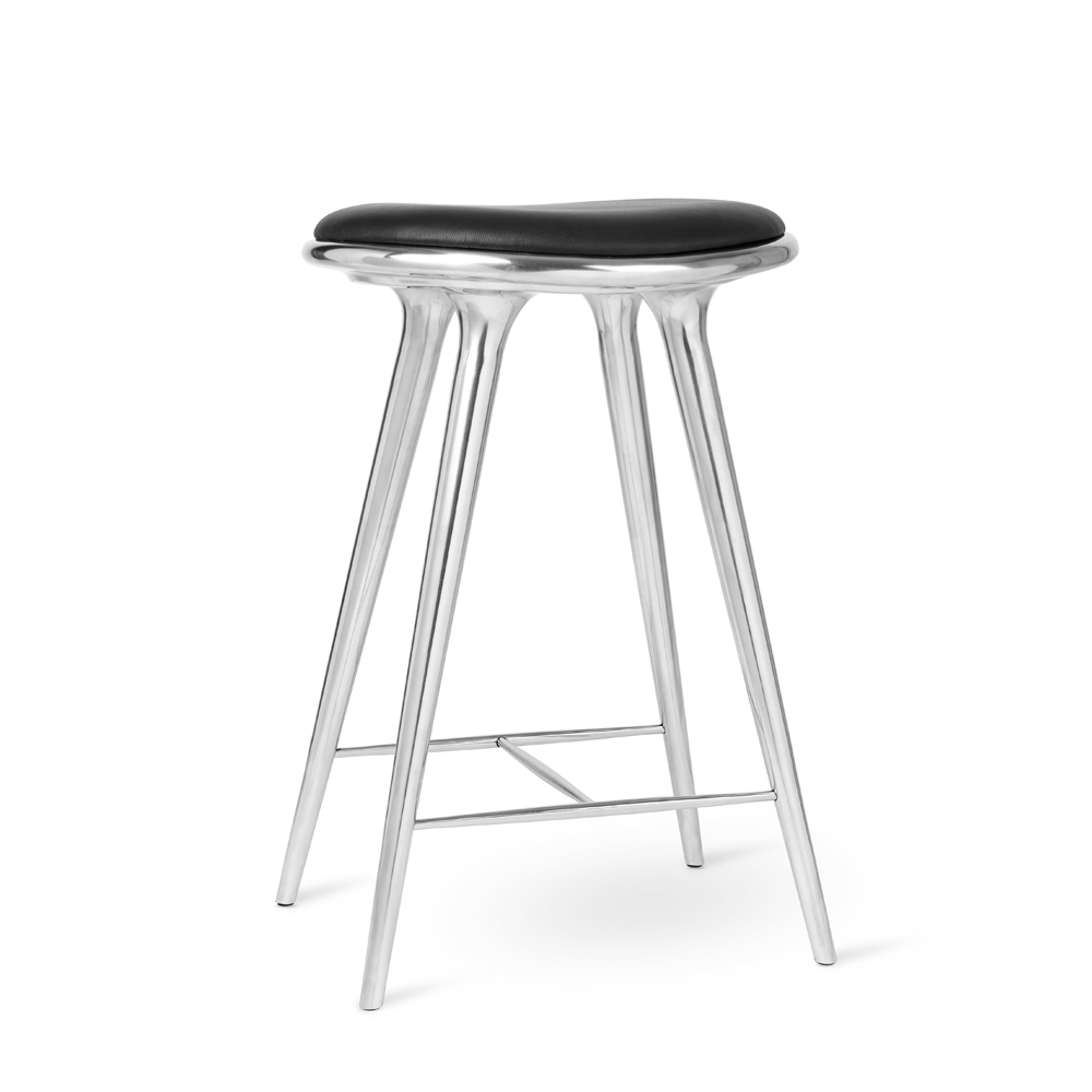 Mater - The High Stool