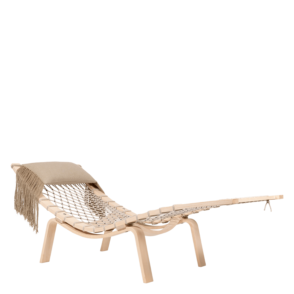 pp-mobler-wegner-pp135-hammock-chair-oak-soap-flagline-natural-vibeke-klint-1