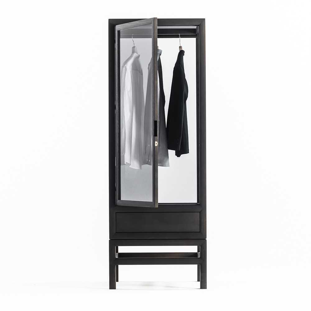Silent Wardrobe