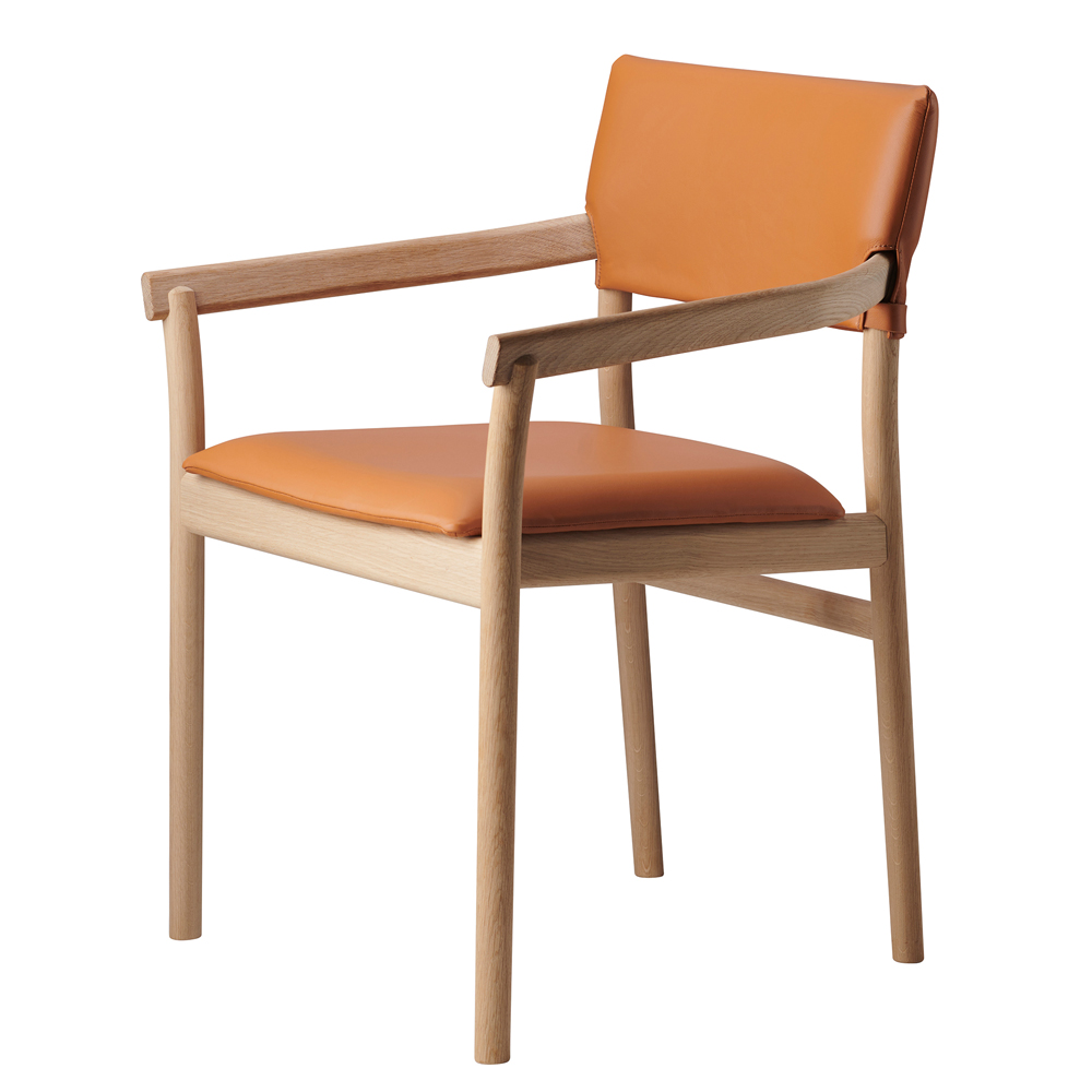 Vyn Armchair
