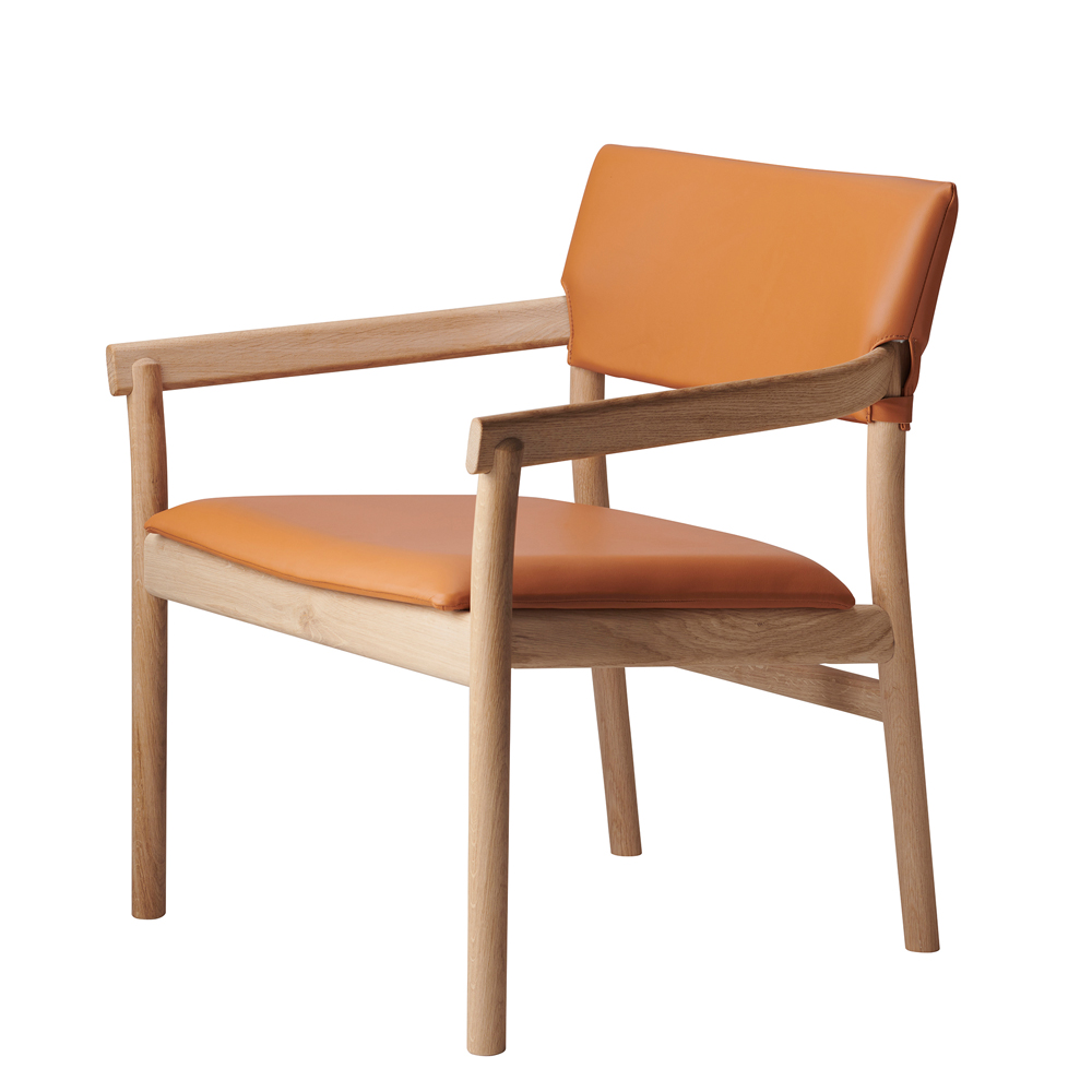 Vyn Easy Chair