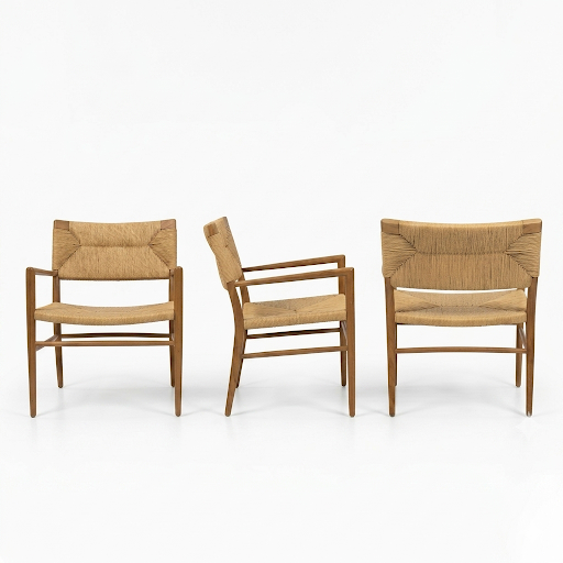 woven-rush-lounge-7e5f8518-3278-4740-9343-33ca8132d042