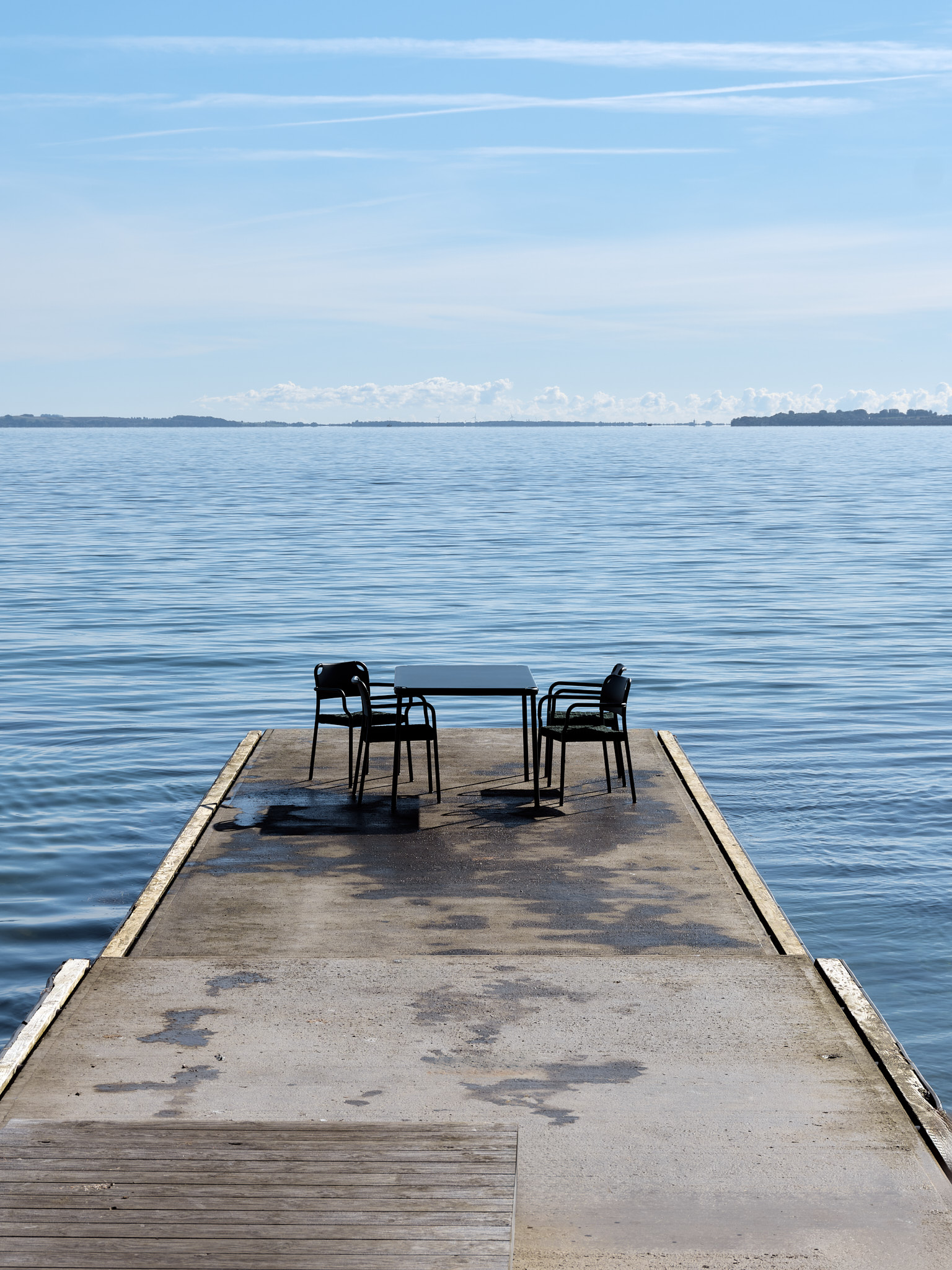 FH_Vind_Table_Armchair_Hunter_Green_low
