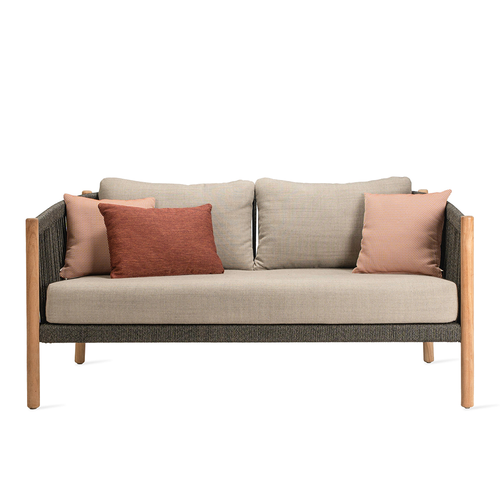 Vincentsheppard_Lento_lounge_sofa_2S_Spice_Coral_FF_300DPI